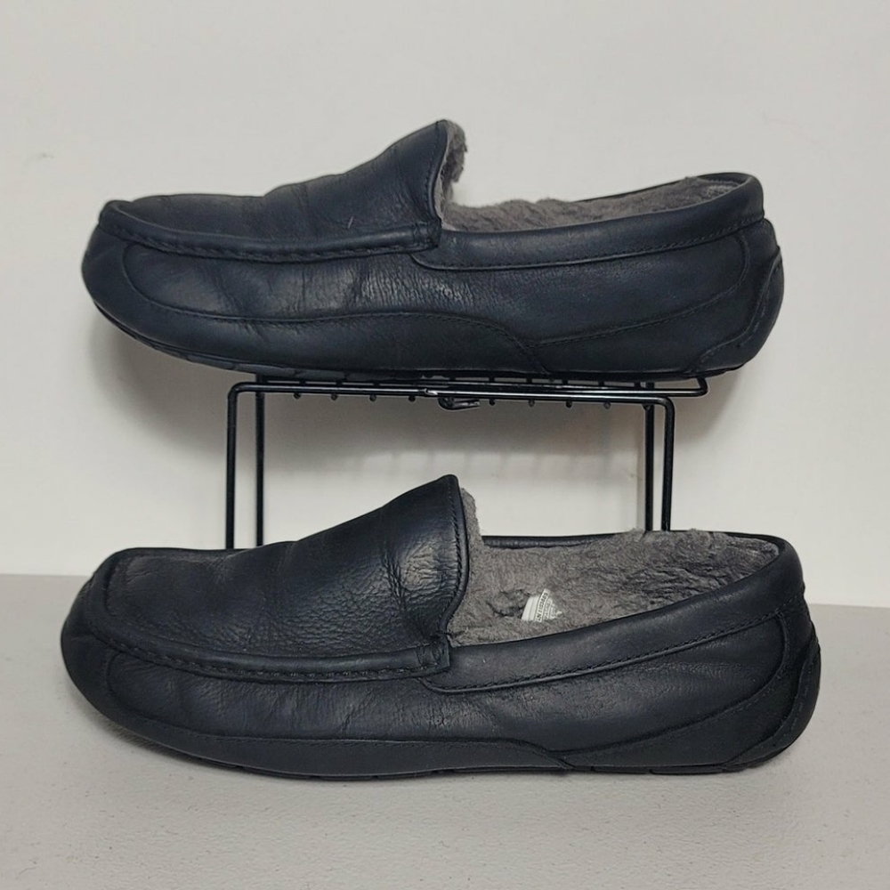 UGG Australia 1103889 Men’s Ascot leather Moccasin Slipper US 10 Black